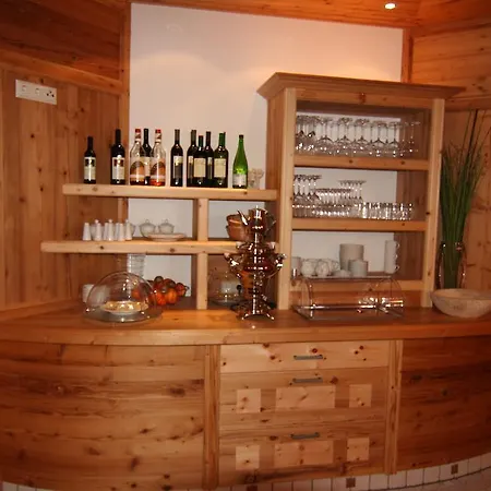 公寓 健康与和谐酒店 斯拉德明